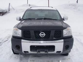 2004 Nissan Armada Pictures