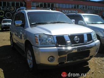 2004 Nissan Armada Photos