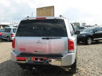 2004 Nissan Armada Pictures
