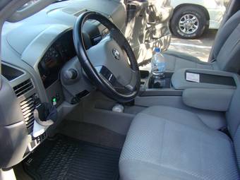 2004 Nissan Armada Wallpapers