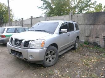 2004 Nissan Armada Pictures