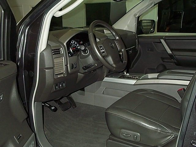 2005 Nissan Armada