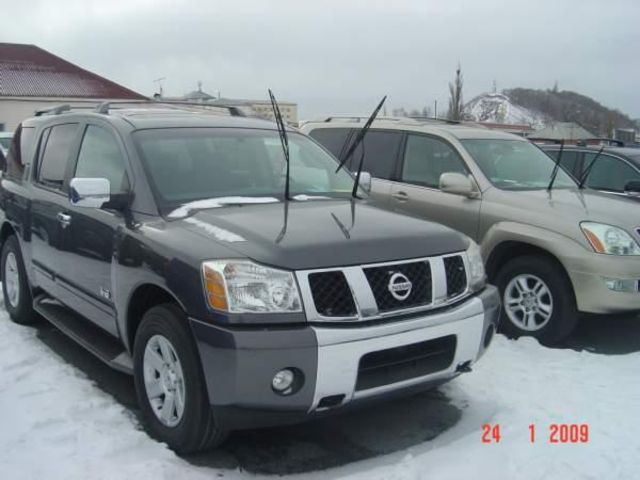 2005 Nissan Armada