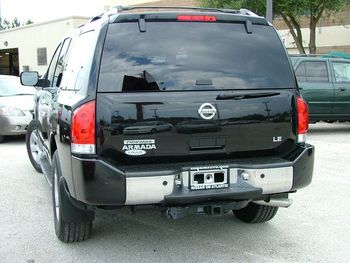 2005 Nissan Armada Pictures