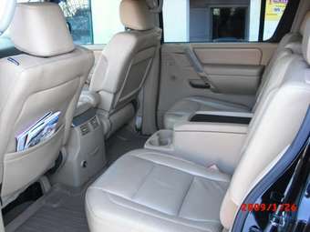 2005 Nissan Armada Photos
