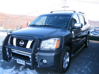 2005 Nissan Armada Photos