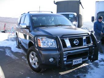 2005 Nissan Armada Pictures