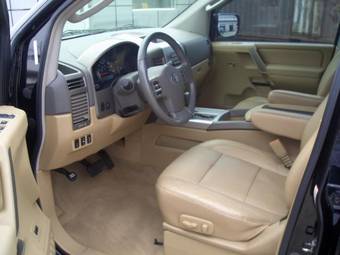 2005 Nissan Armada Pictures