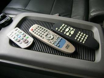 2005 Nissan Armada Pictures