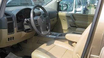 2005 Nissan Armada Pictures