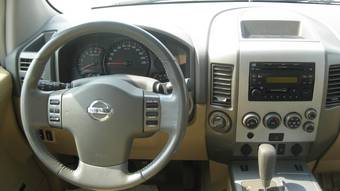 2005 Nissan Armada Photos