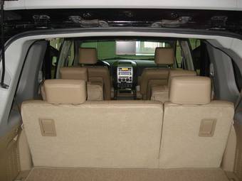 2006 Nissan Armada Pictures