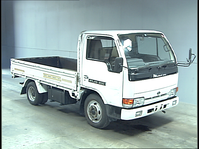 1992 Nissan Atlas Pictures