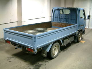 1998 Nissan Atlas Photos
