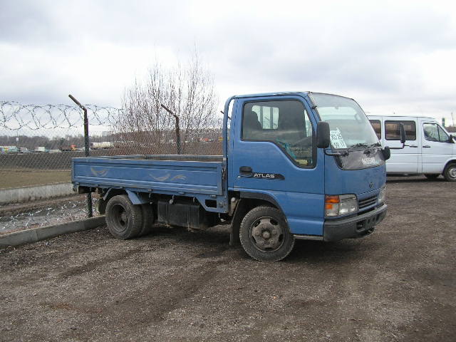 1998 Nissan Atlas Pics