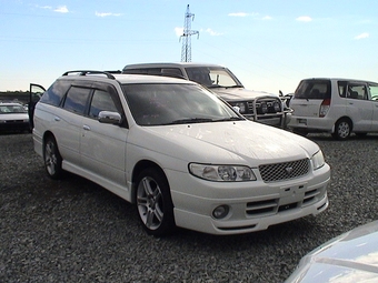 1998 Nissan Avenir