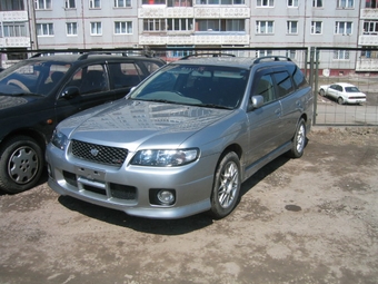 1999 Nissan Avenir