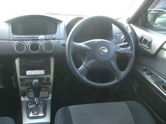 1999 Nissan Avenir Pictures