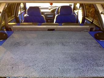 1999 Nissan Avenir Photos