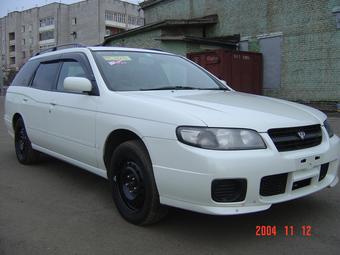 2000 Nissan Avenir