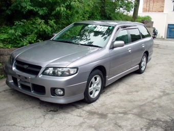 2000 Nissan Avenir
