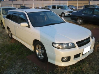 2000 Nissan Avenir