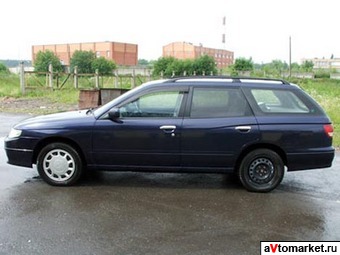 2000 Nissan Avenir Photos