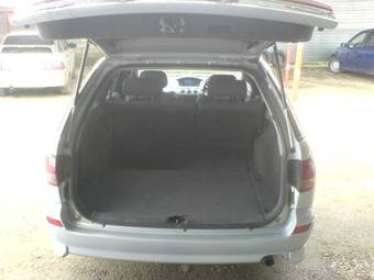 2000 Nissan Avenir Photos