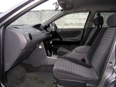 2001 Nissan Avenir For Sale