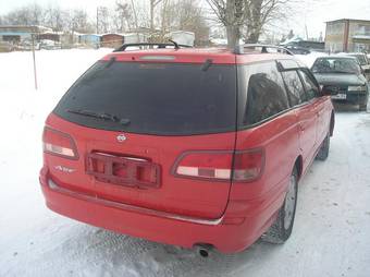 2001 Nissan Avenir Pictures