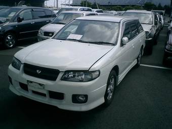 2001 Nissan Avenir Pictures