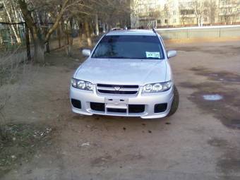 2001 Nissan Avenir Pictures