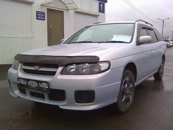 2001 Nissan Avenir Pictures