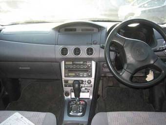 2001 Nissan Avenir Wallpapers