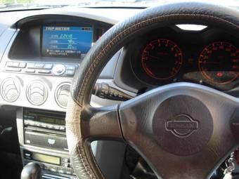 2001 Nissan Avenir Pictures