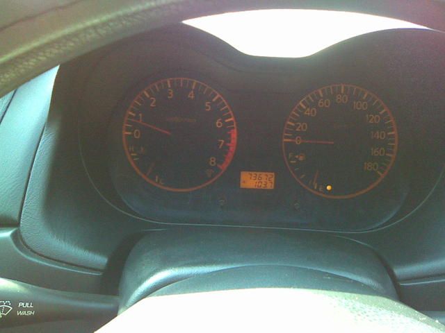 2002 Nissan Avenir