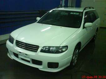 2002 Nissan Avenir