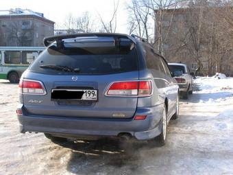 2002 Nissan Avenir Images