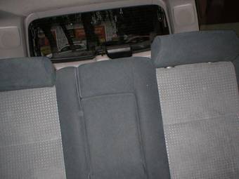 2003 Nissan Avenir Pictures