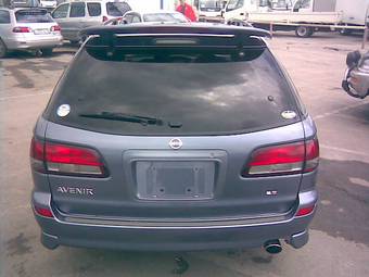 2004 Nissan Avenir For Sale