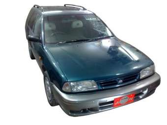 1997 Nissan Avenir Salut