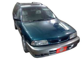 1997 Nissan Avenir Salut