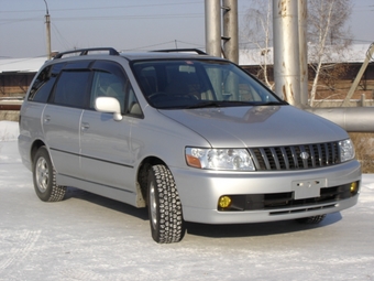 1999 Nissan Bassara