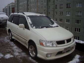 1999 Nissan Bassara
