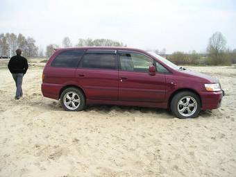1999 Nissan Bassara