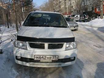 Nissan Bassara