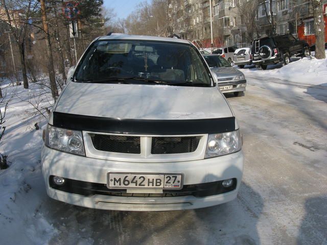 1999 Nissan Bassara