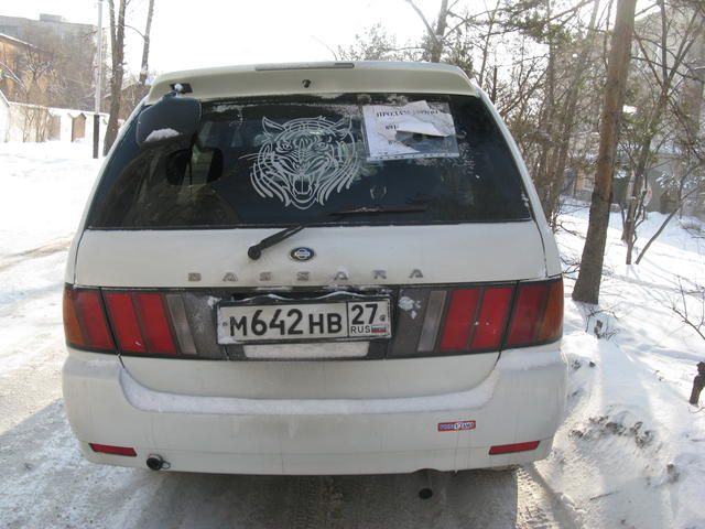 1999 Nissan Bassara