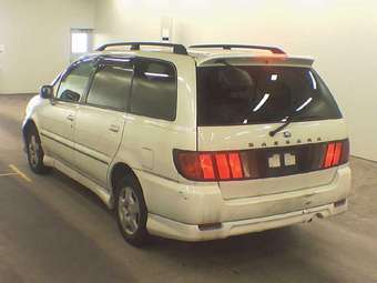 1999 Nissan Bassara Photos