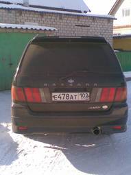 1999 Nissan Bassara Pictures